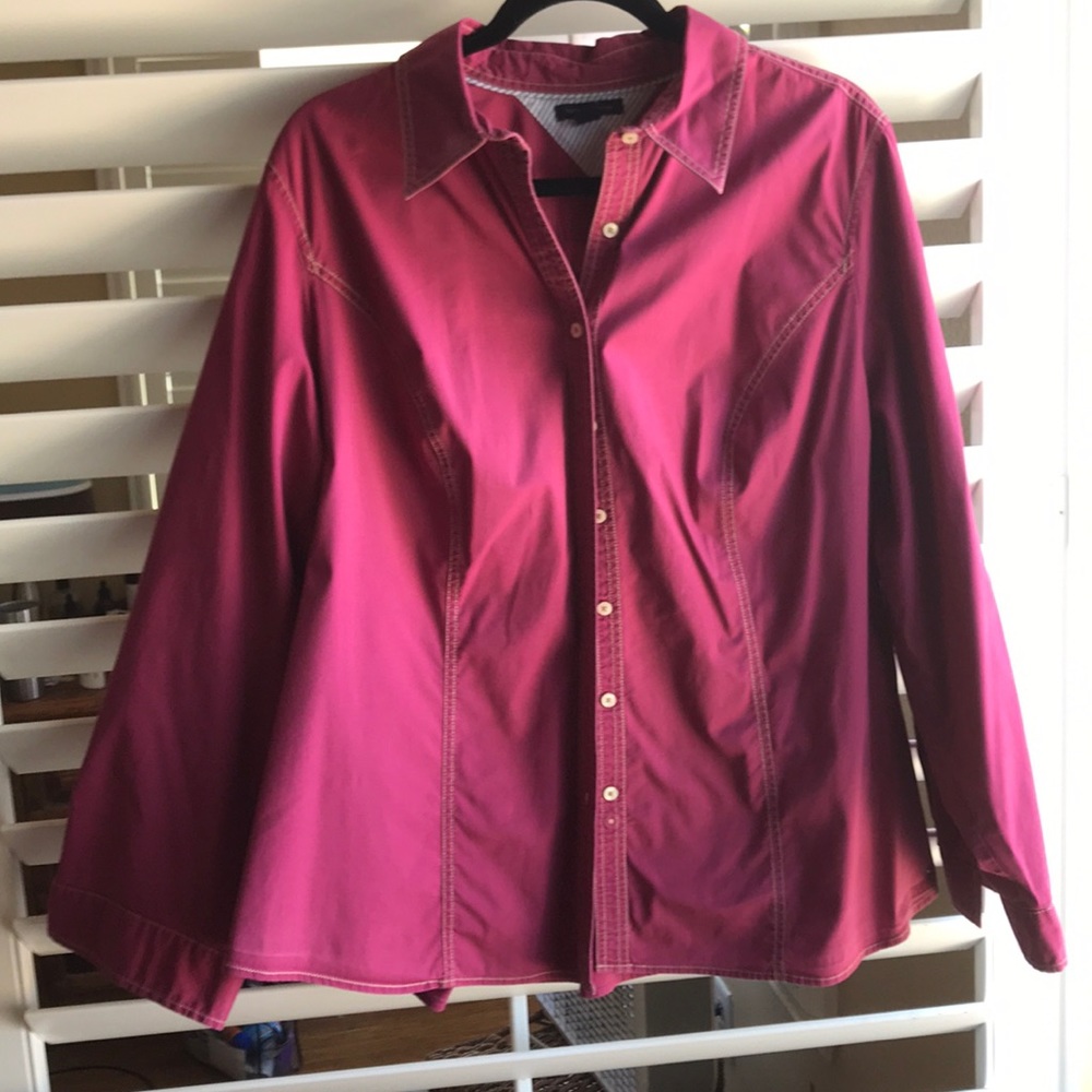 Maroon red button down cotton 3/4 sleeve top